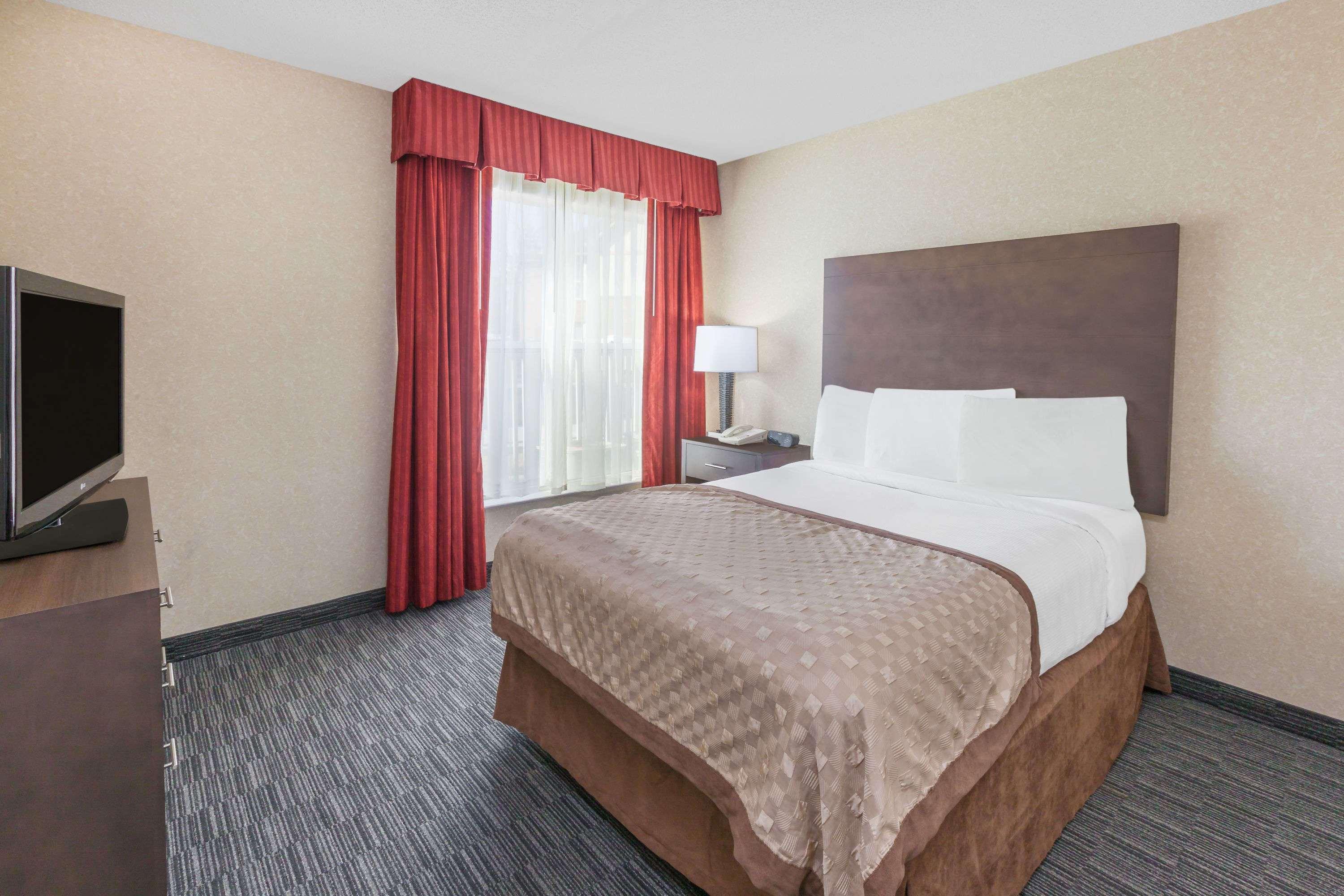 Affordable Suites Of America Detroit-Warren Eksteriør billede